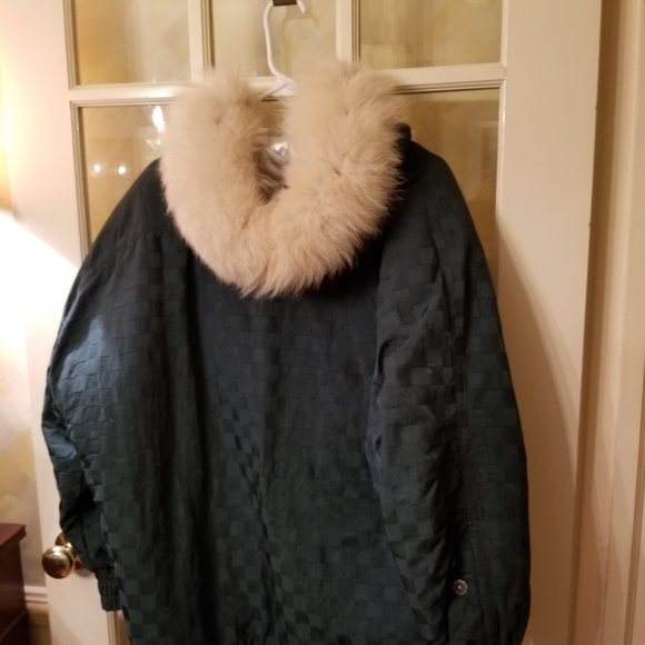 Jacket - Picture 4 of 4